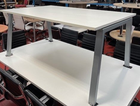 Rectangular Meeting Table 1600x1000