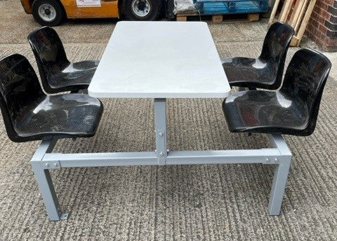 s/h Four Seater Fast Food Units