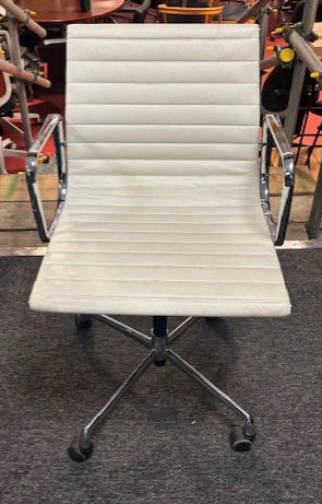 White Leather Ribbed Operator Chair
