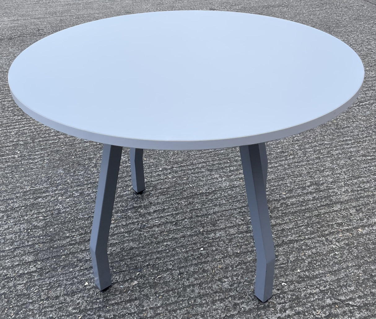 Circular Table 1000mmDia