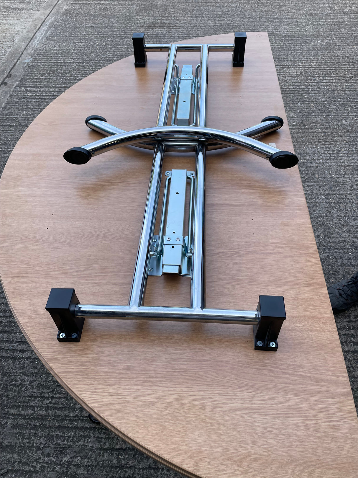 2 Part Folding Circular Table 1600mmDia