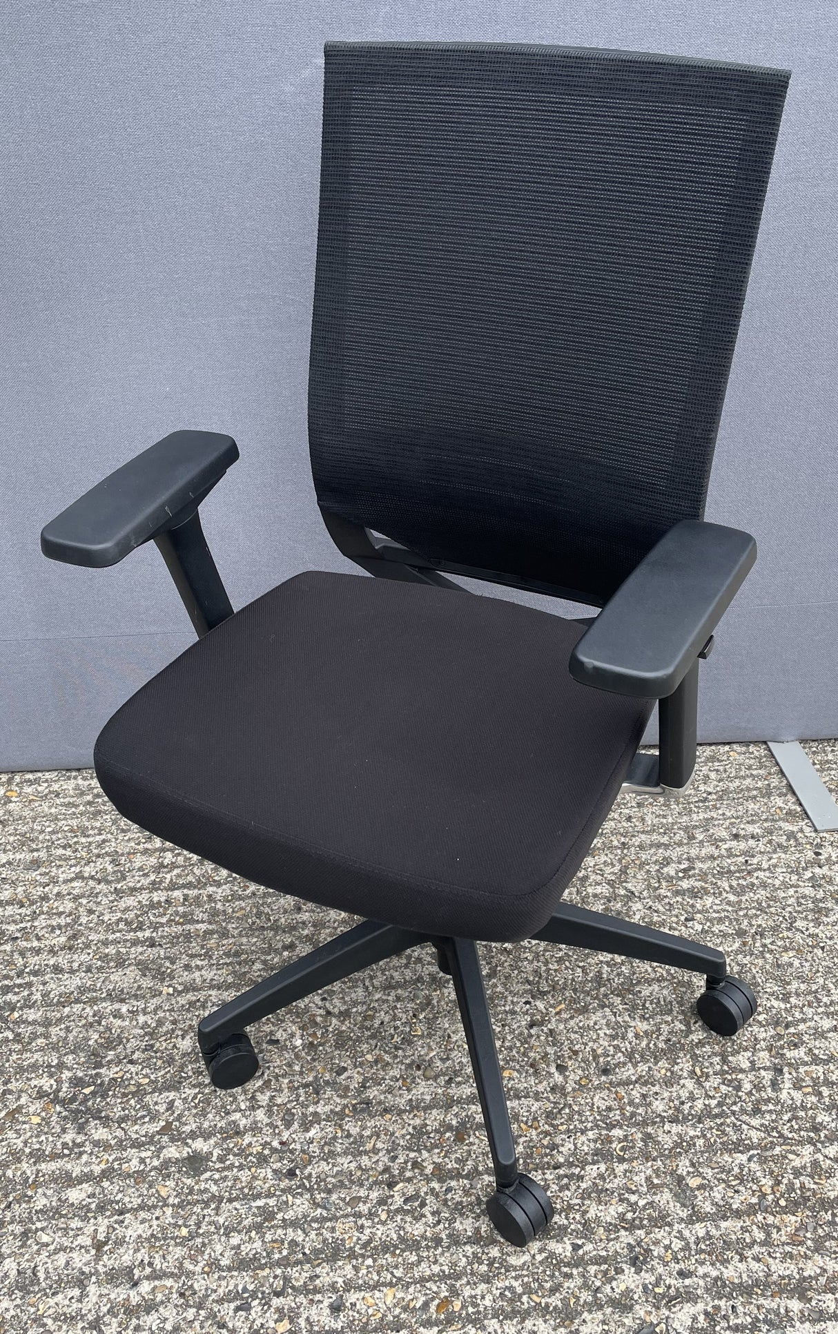 KI Operator Chair