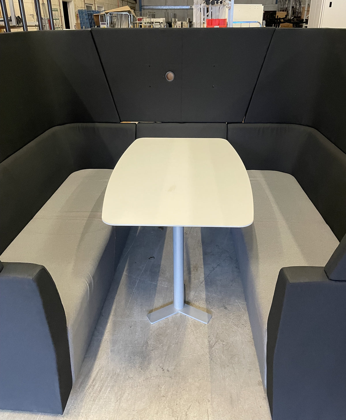 Orangebox 4-6 Seater Acoustic Booth