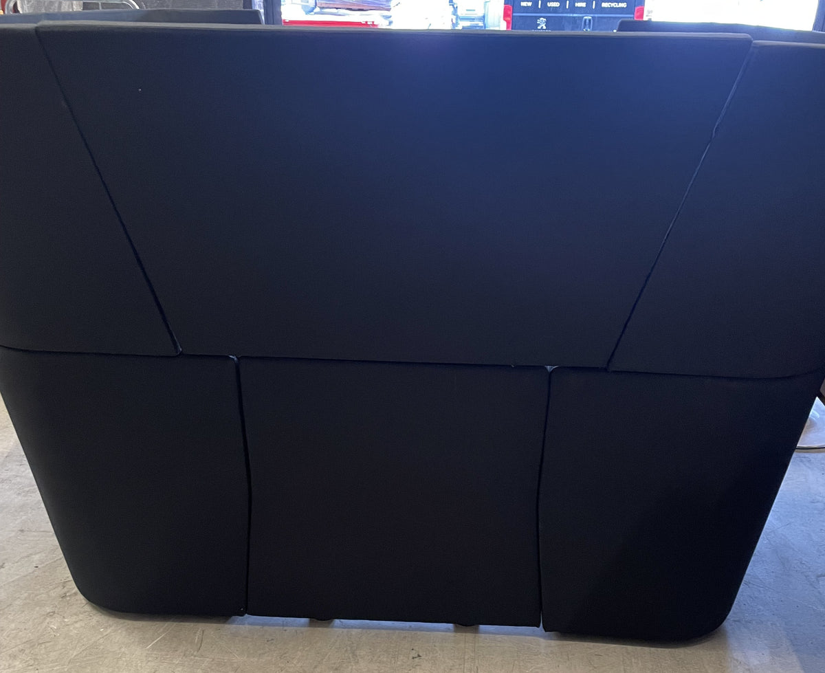 Orangebox 4-6 Seater Acoustic Booth
