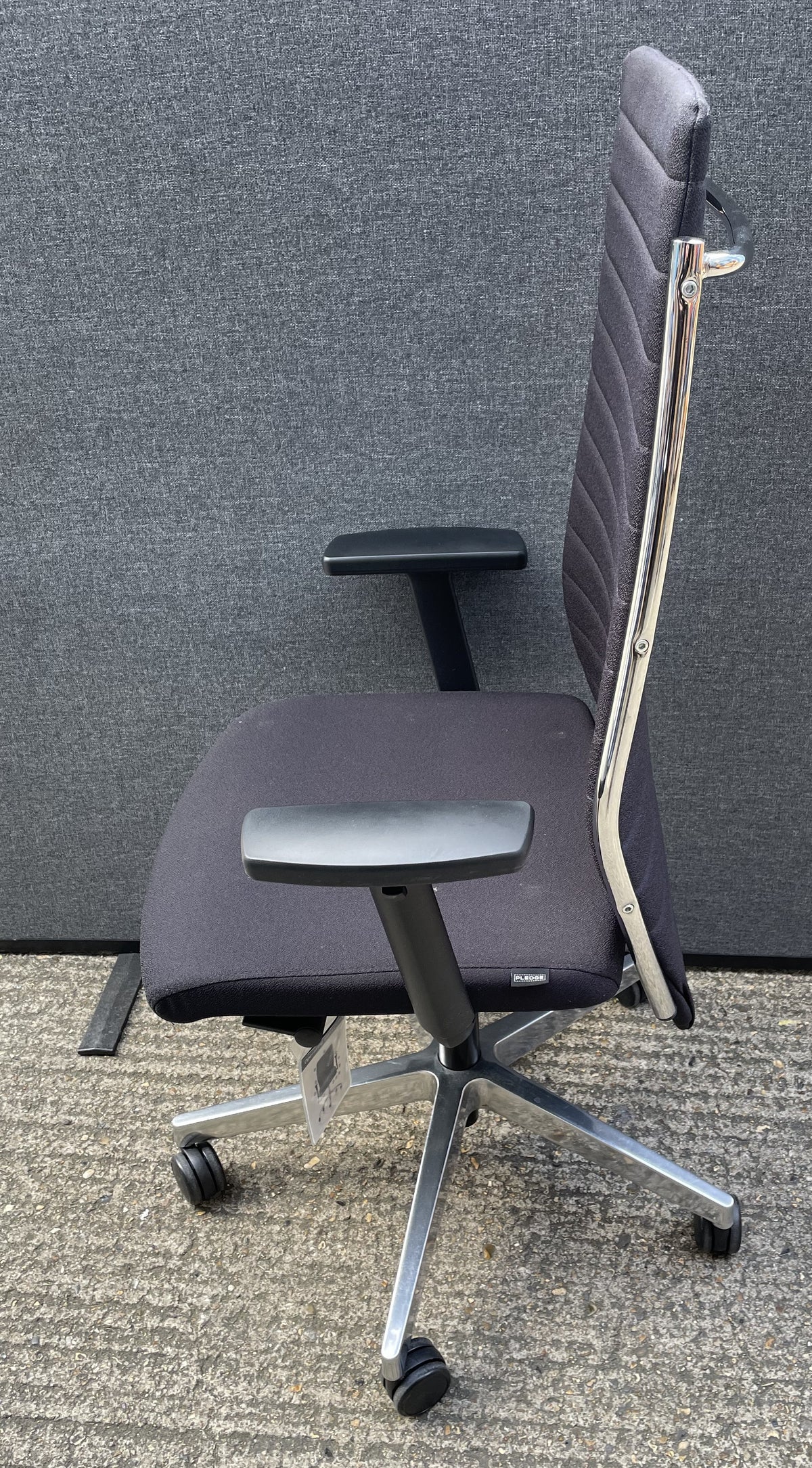 High Ribbed Back Operator Chair