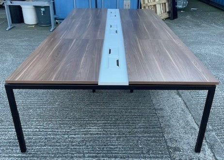 6 User Bench Desk