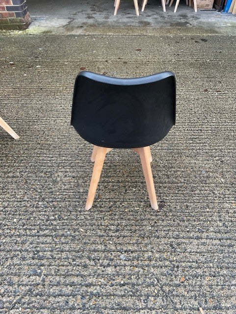 Bistro Polypropylene Chair with Pad Black