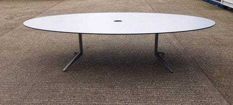 Ahrend Oval Meeting Table