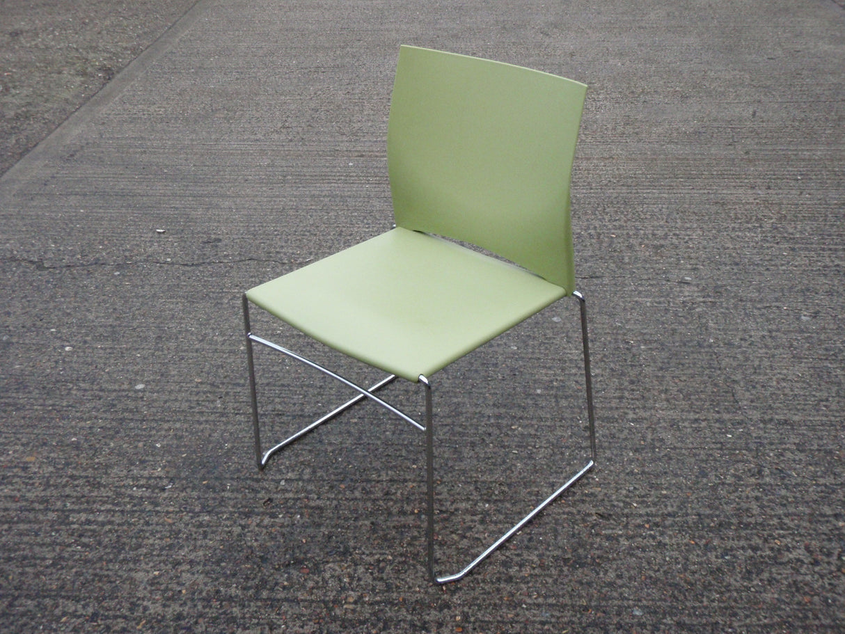 Connection Xpresso One Stacking Chair