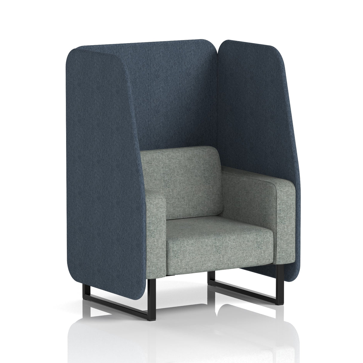Henry 1 Seat Open Booth Two Tone