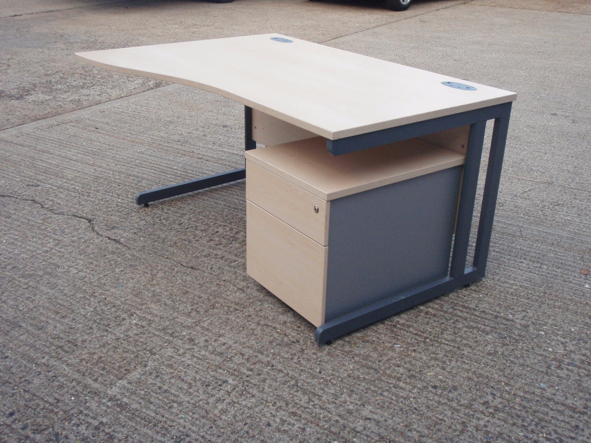 Maple 1400 Wave Desk and Mobile Pedestal
