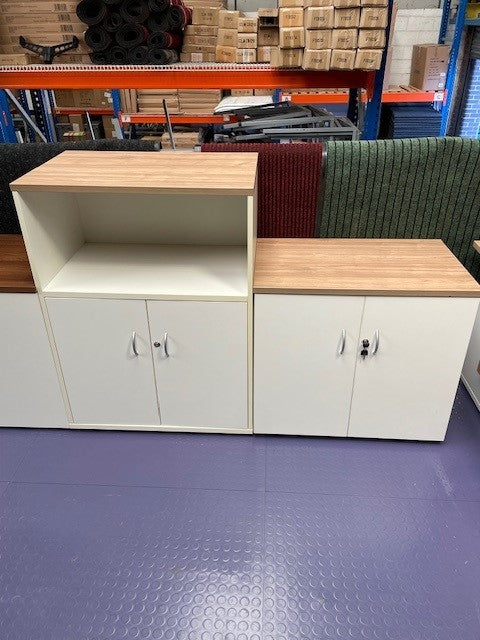 Executive Desk with Return & Integrated Pedestal