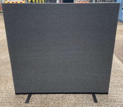 Straight Free Standing Screen