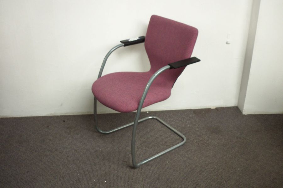 Second-Hand Orangebox Stacking Chairs