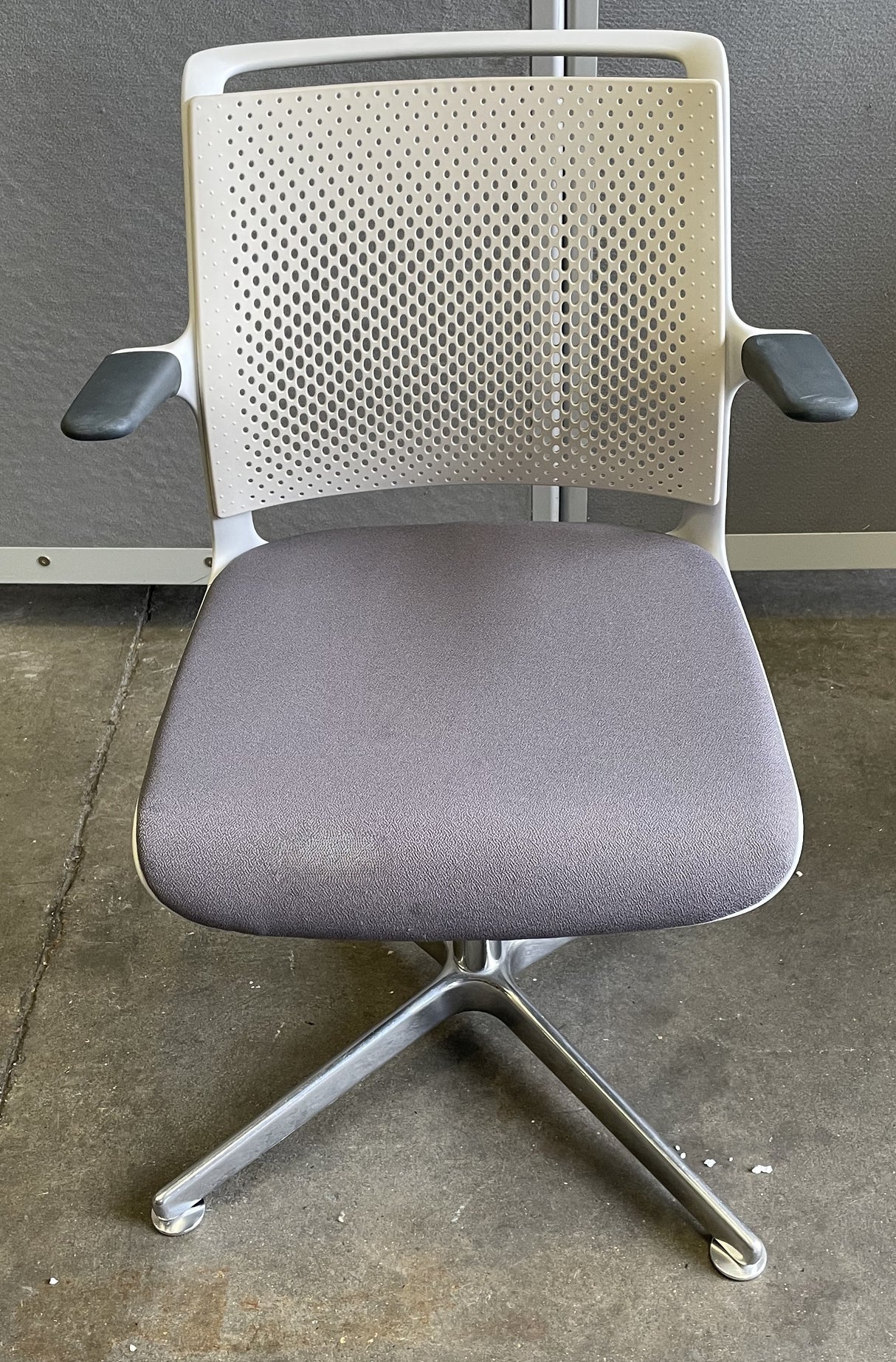 Senator Meeting Room Chair