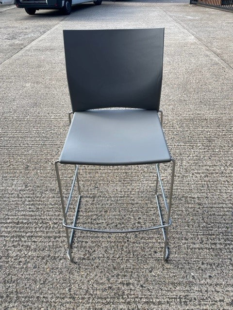 Connection High Back High Stool