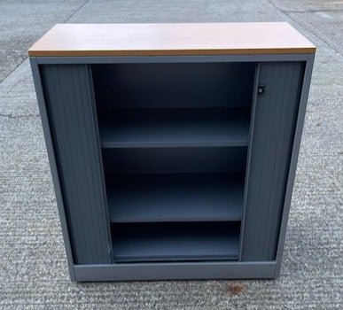 Ahrand Grey Tambour Storage Beach Top