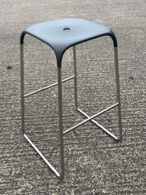 Connection Bobo Grey & Chrome Bar Stool