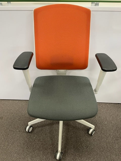 Senator Light Grey & Orange Mesh Back Op Chair
