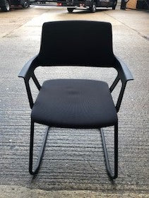 Dark Grey Black Arm Skid Frame Visitors Chair