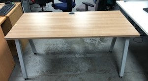 Light Walnut Desk with Triapsal Leg