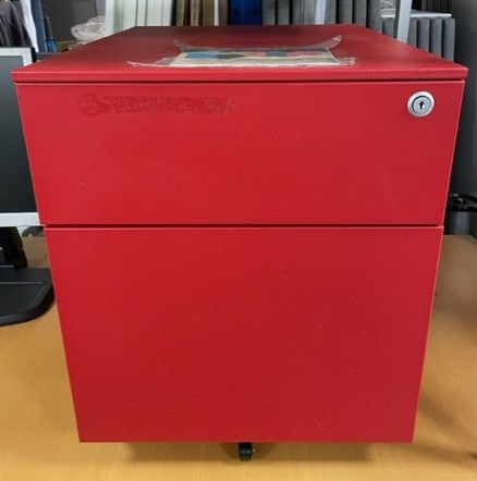 Red Metal 2 Draw Pedestal