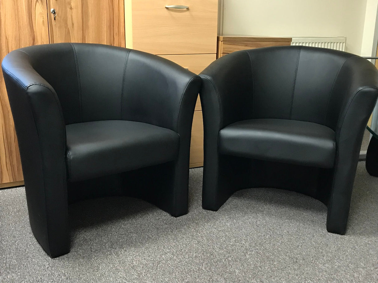 Black Leather Tub Seating