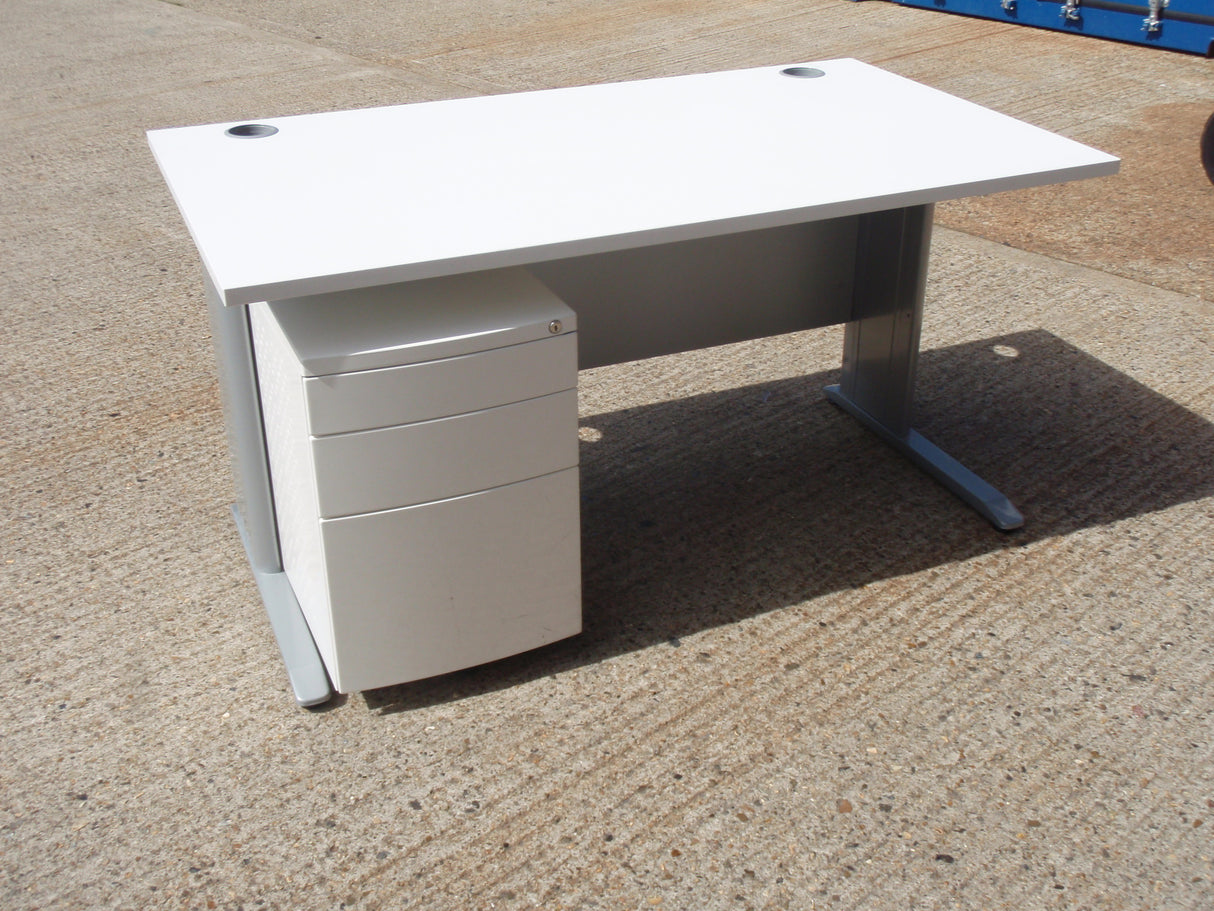 White 1400 x 800 Desk and Mobile Pedestal