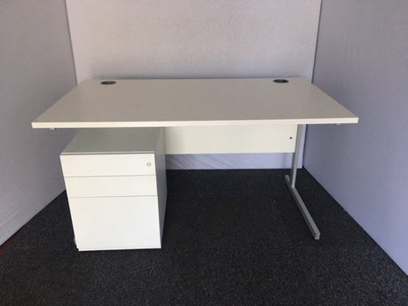 White 1400x800 Desk & Pedestal