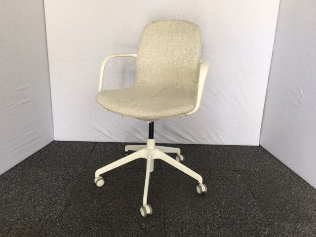 White & Light Grey Operator Chair