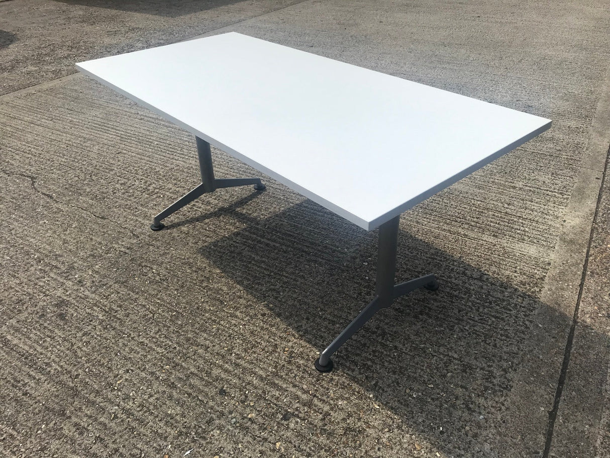 White 1600x800 Table