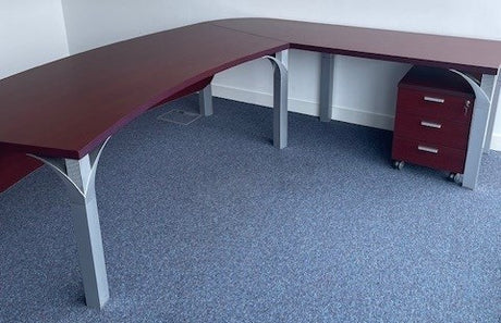 Executive Curved Desk with Return