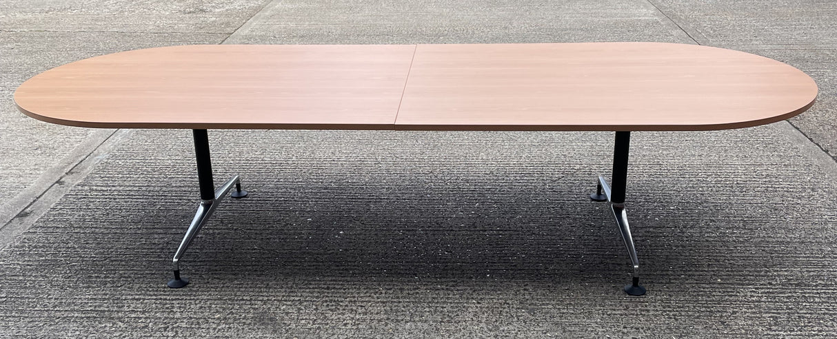 Oval Meeting Room Table 3200mmW
