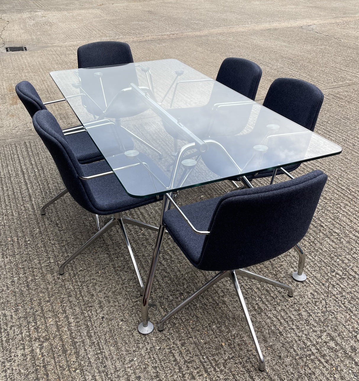 Rectangular Glass Meeting Room Table
