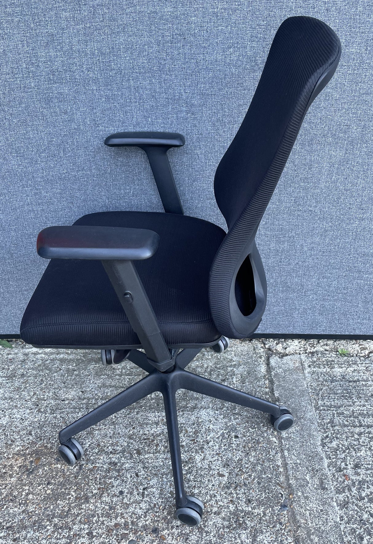 Mesh Back Operator Chair Black Fabric Seat