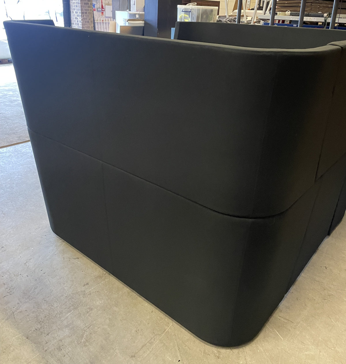 Orangebox 4-6 Seater Acoustic Booth