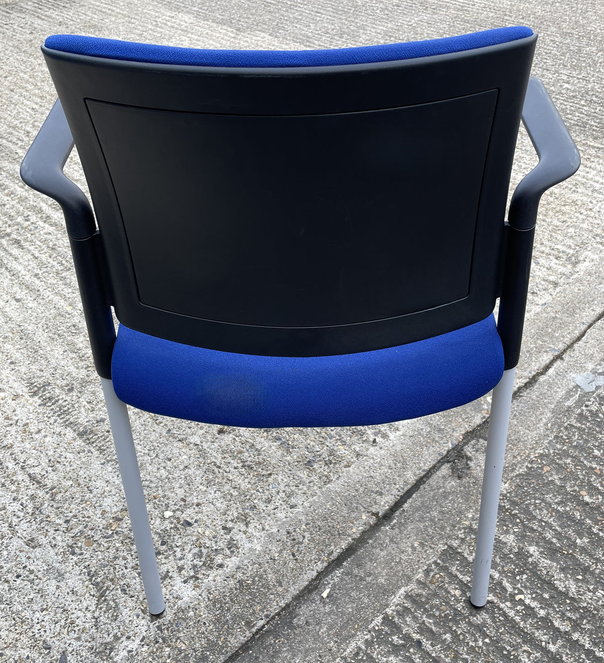 Meeting Room Chair with Arms