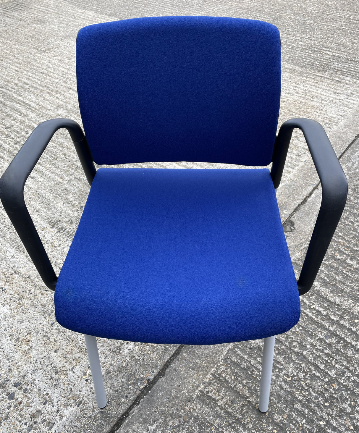 Meeting Room Chair with Arms