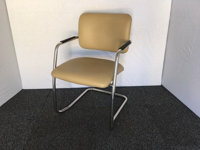 Cream Leather & Chrome Meeting Chair