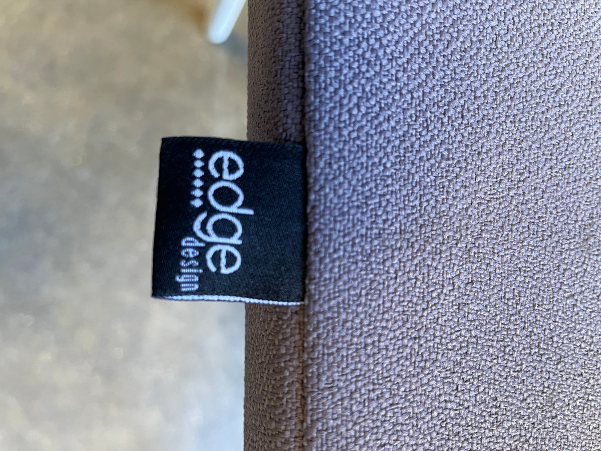Edge Design Mesh Back Visitor Chair