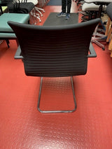 Intersthul Mesh Meeting Room Chair