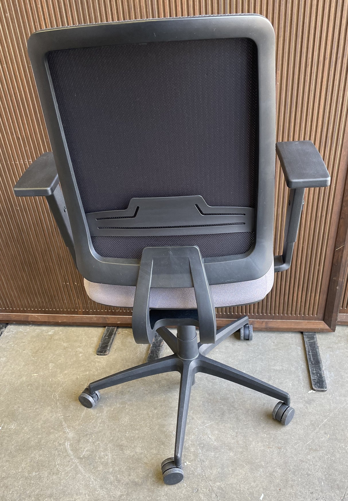 OCEE Absolute Mesh Back Task Chair