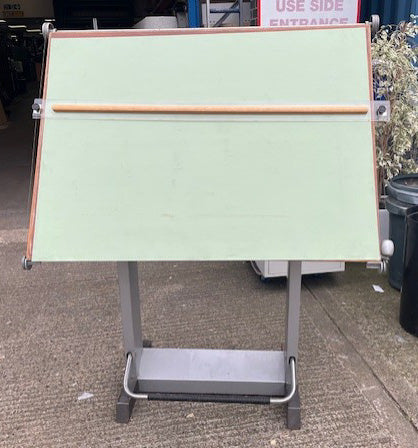 Green & Wood Compactable Drawing Board