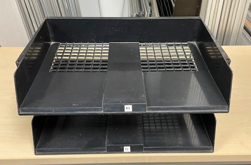 Black 2 Tier Landscape In Out Tray With Risers