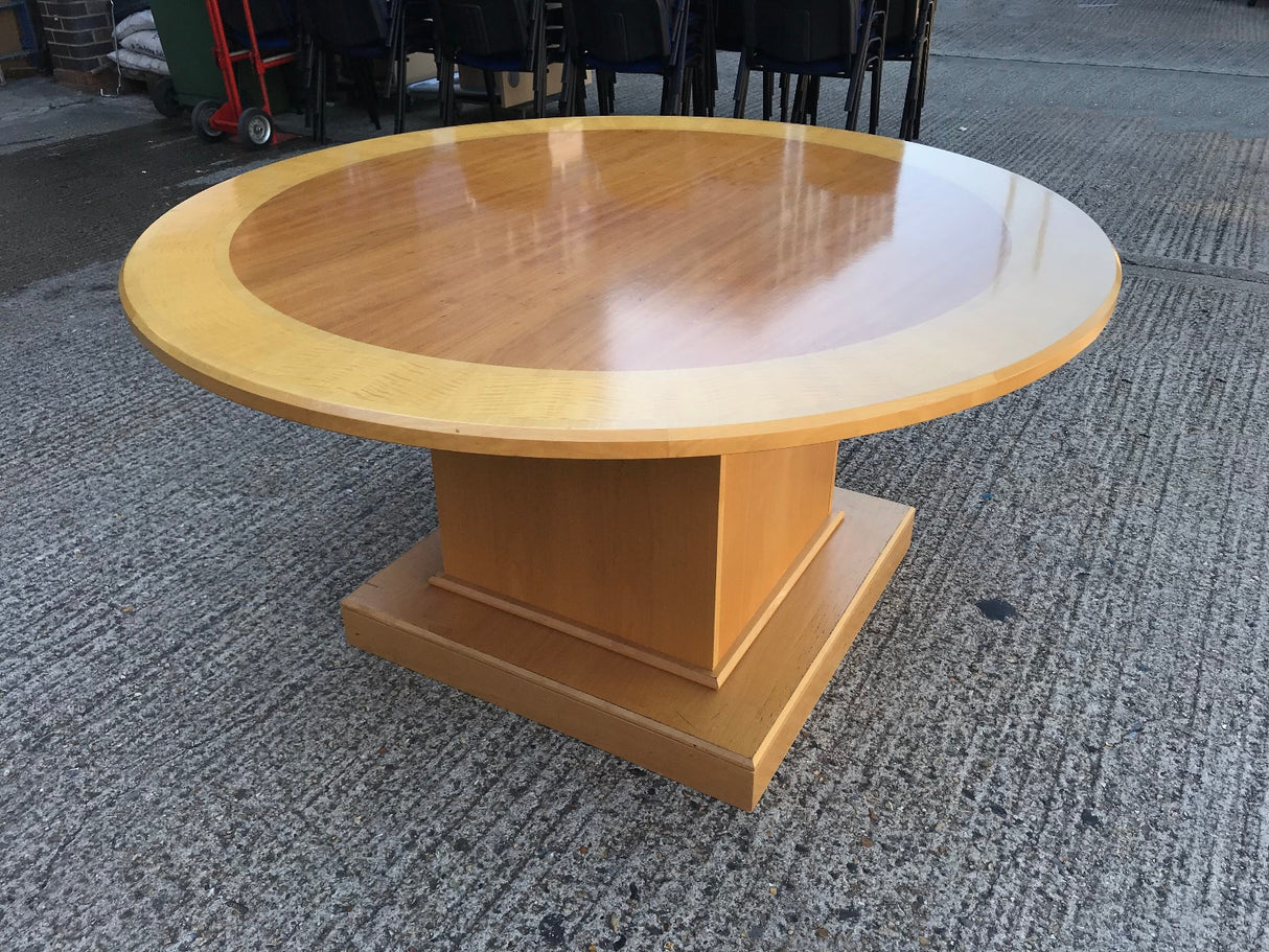 Two Tone Meeting Table