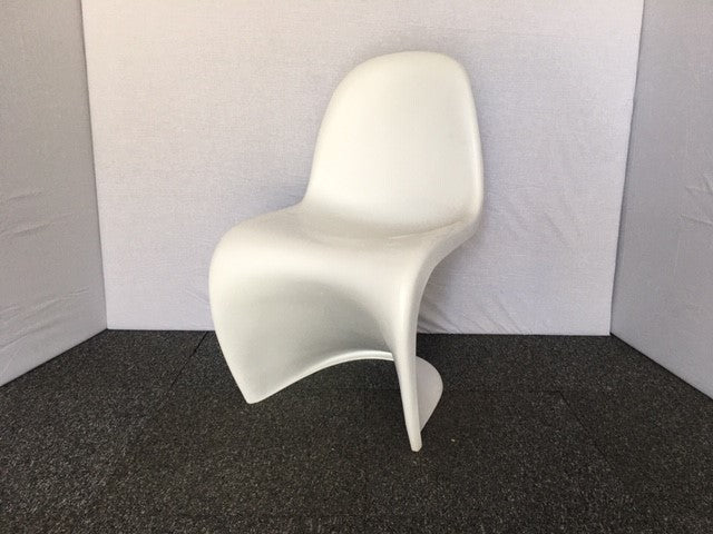 White Verner Panton Style S Chair
